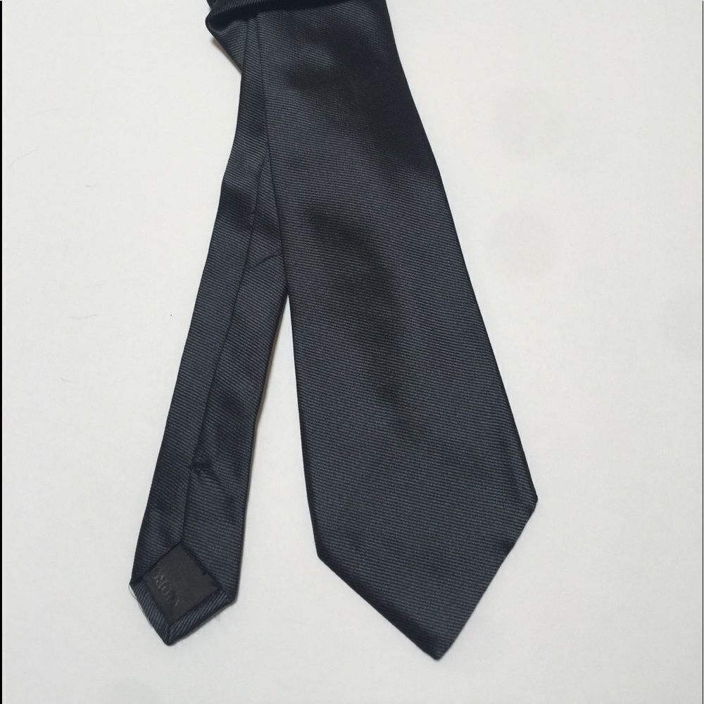 Giorgio Armani Silk Tie 
